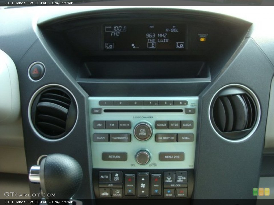 Gray Interior Controls for the 2011 Honda Pilot EX 4WD #54134247