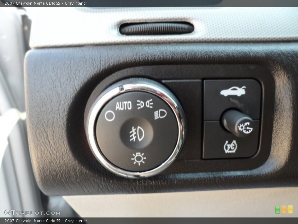 Gray Interior Controls for the 2007 Chevrolet Monte Carlo SS #54138705