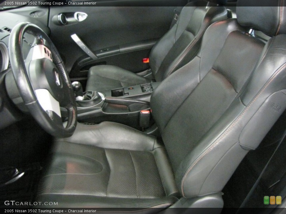 Charcoal Interior Photo for the 2005 Nissan 350Z Touring Coupe #54139737