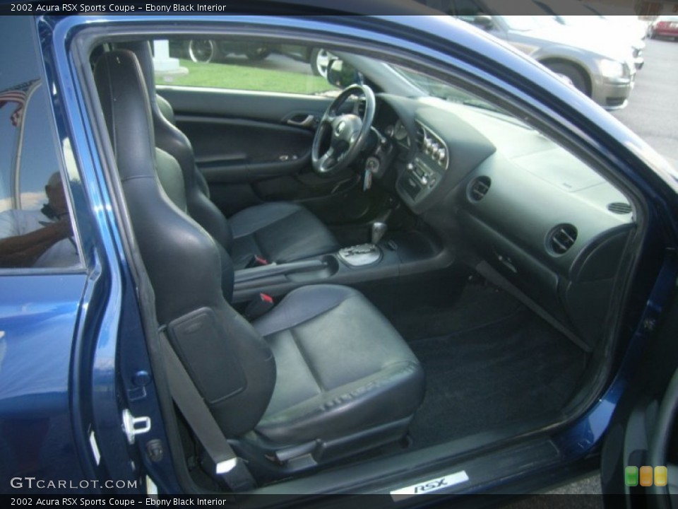Ebony Black Interior Photo for the 2002 Acura RSX Sports Coupe #54142023