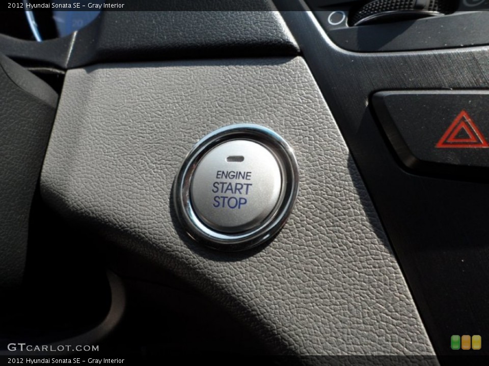 Gray Interior Controls for the 2012 Hyundai Sonata SE #54148200