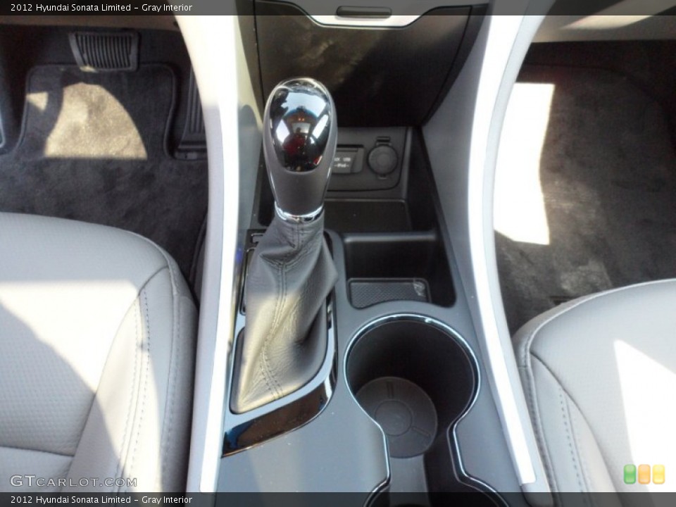 Gray Interior Transmission for the 2012 Hyundai Sonata Limited #54148911