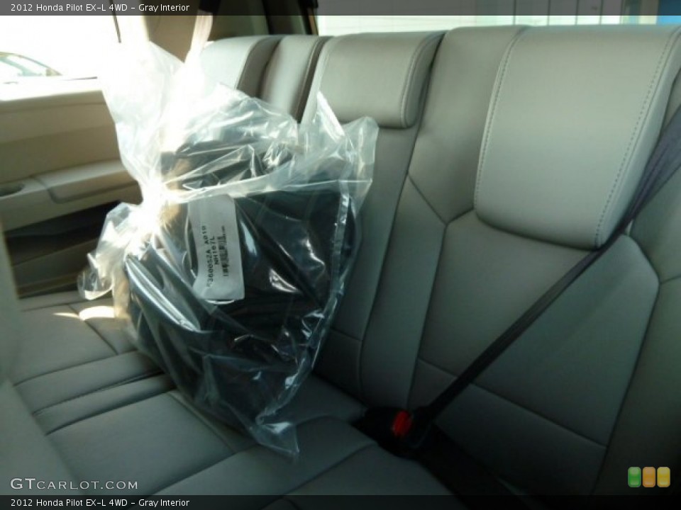 Gray Interior Photo for the 2012 Honda Pilot EX-L 4WD #54156864