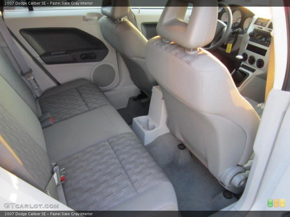 Pastel Slate Gray Interior Photo for the 2007 Dodge Caliber SE #54160650