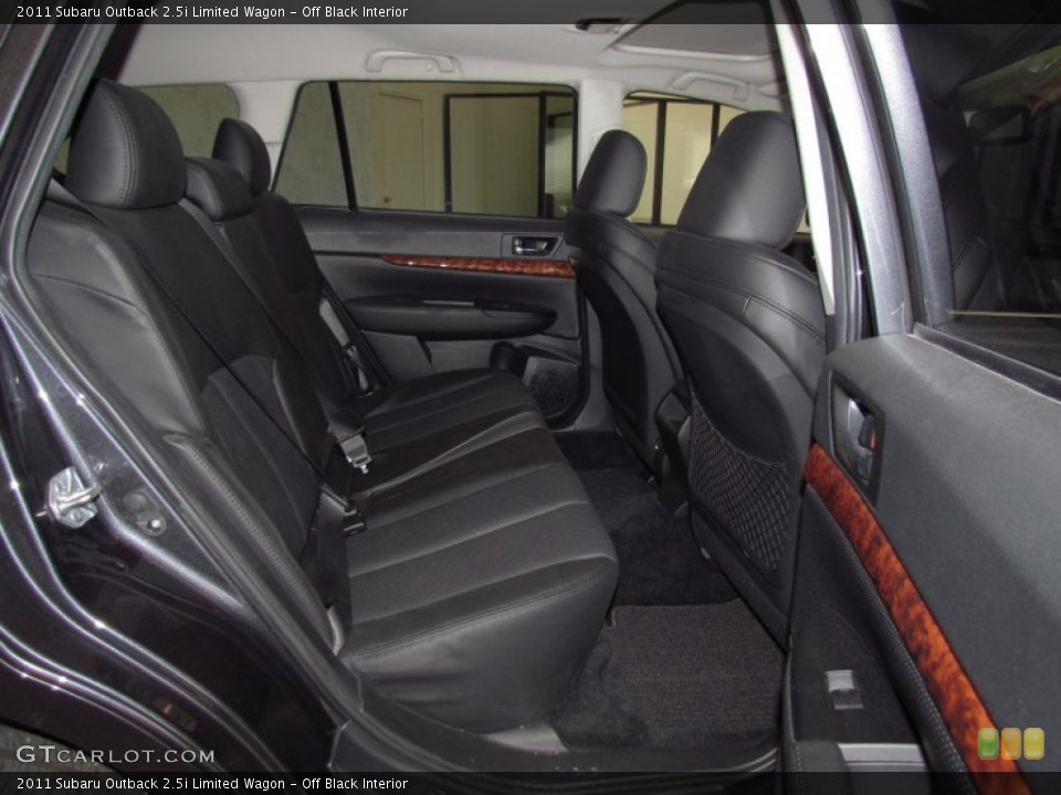 Off Black Interior Photo for the 2011 Subaru Outback 2.5i Limited Wagon #54164196