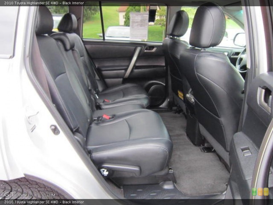 Black Interior Photo for the 2010 Toyota Highlander SE 4WD #54166603