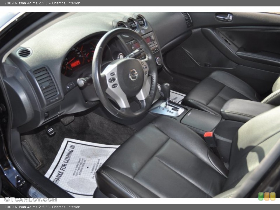 Charcoal Interior Photo for the 2009 Nissan Altima 2.5 S #54169270