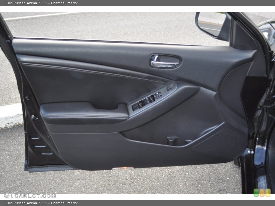 Charcoal Interior Door Panel for the 2009 Nissan Altima 2.5 S #54169429