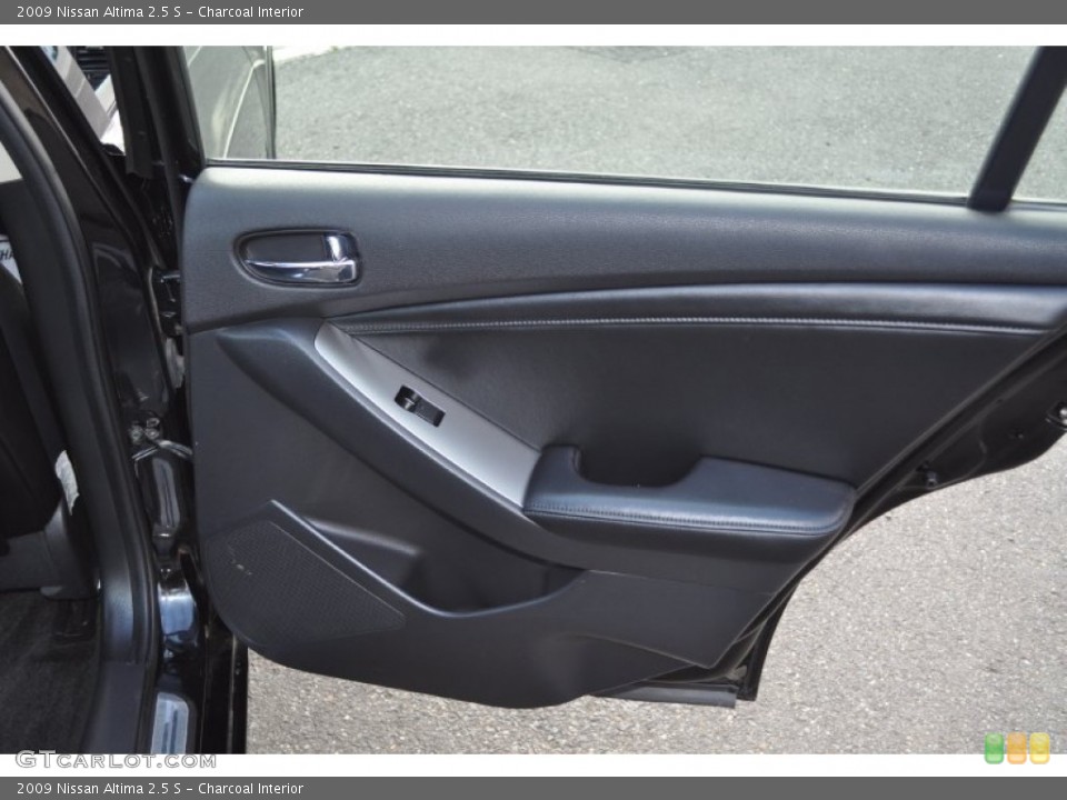 Charcoal Interior Door Panel for the 2009 Nissan Altima 2.5 S #54169446