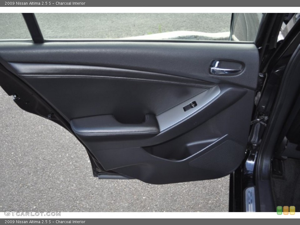 Charcoal Interior Door Panel for the 2009 Nissan Altima 2.5 S #54169452