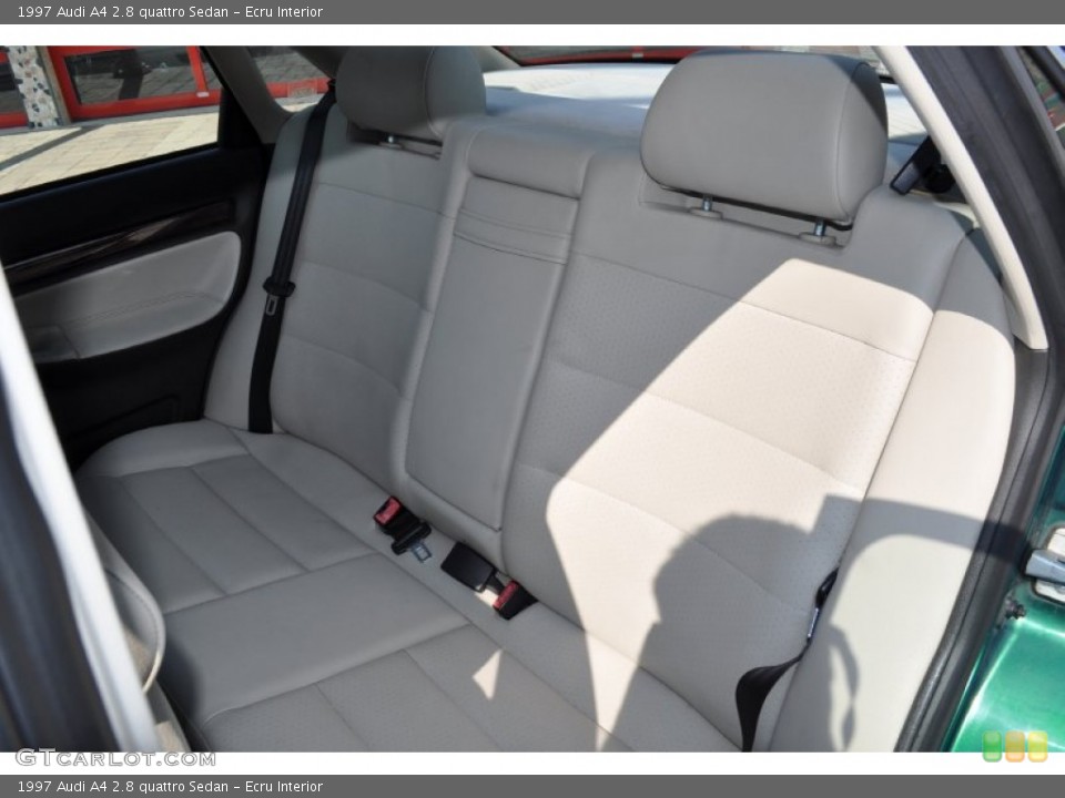 Ecru Interior Photo for the 1997 Audi A4 2.8 quattro Sedan #54173716