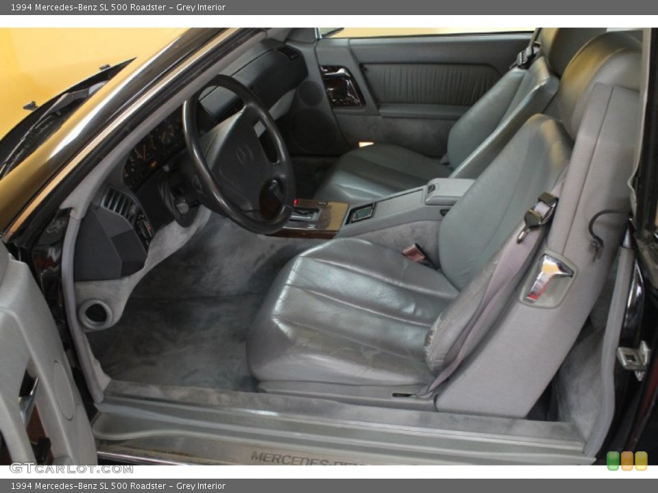 Grey Interior Photo for the 1994 Mercedes-Benz SL 500 Roadster #54180602