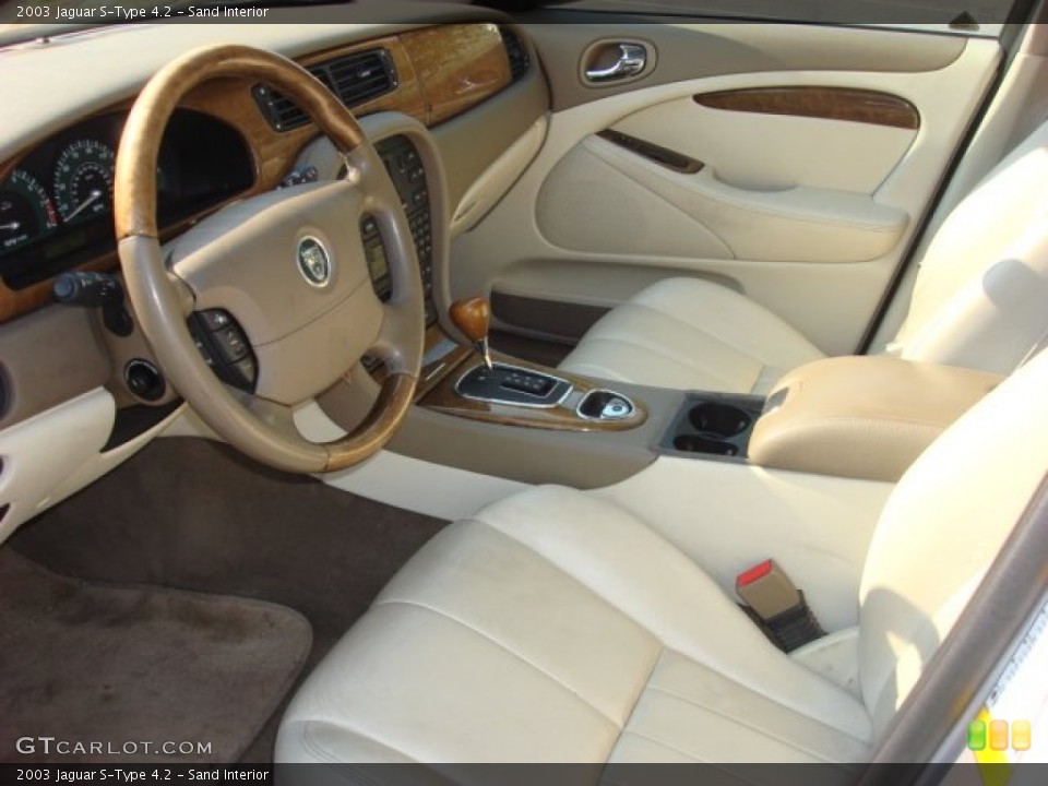 Sand Interior Photo for the 2003 Jaguar S-Type 4.2 #54181021