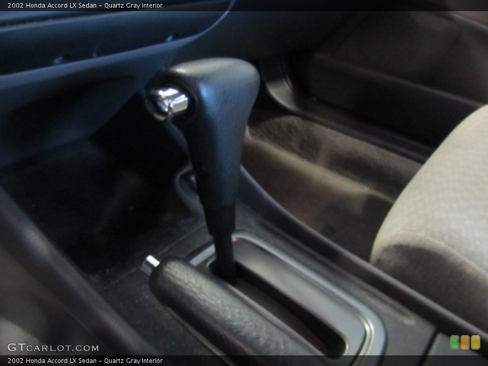 Quartz Gray Interior Transmission for the 2002 Honda Accord LX Sedan #54184087