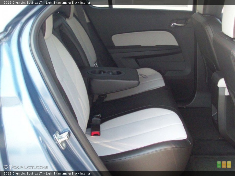 Light Titanium/Jet Black Interior Photo for the 2012 Chevrolet Equinox LT #54188203