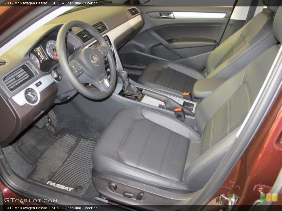 Titan Black Interior Photo for the 2012 Volkswagen Passat 2.5L SE #54191992