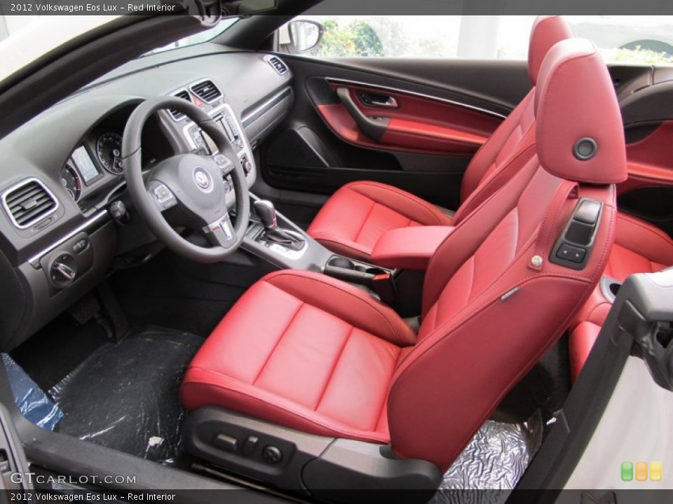 Red Interior Photo for the 2012 Volkswagen Eos Lux #54192084