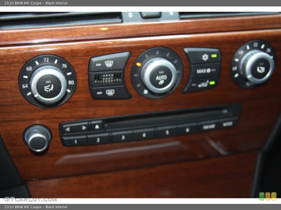 Black Interior Controls for the 2010 BMW M6 Coupe #54198040