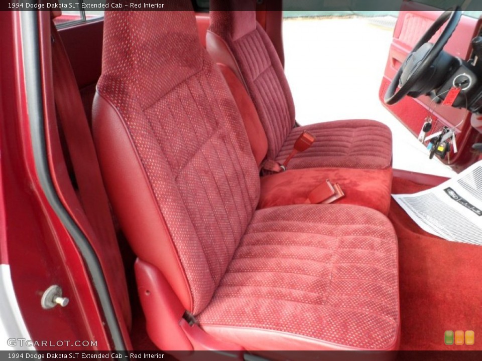 Red Interior Photo for the 1994 Dodge Dakota SLT Extended Cab #54205287