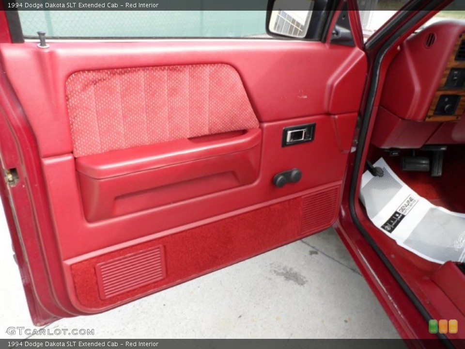 Red Interior Door Panel for the 1994 Dodge Dakota SLT Extended Cab #54205307
