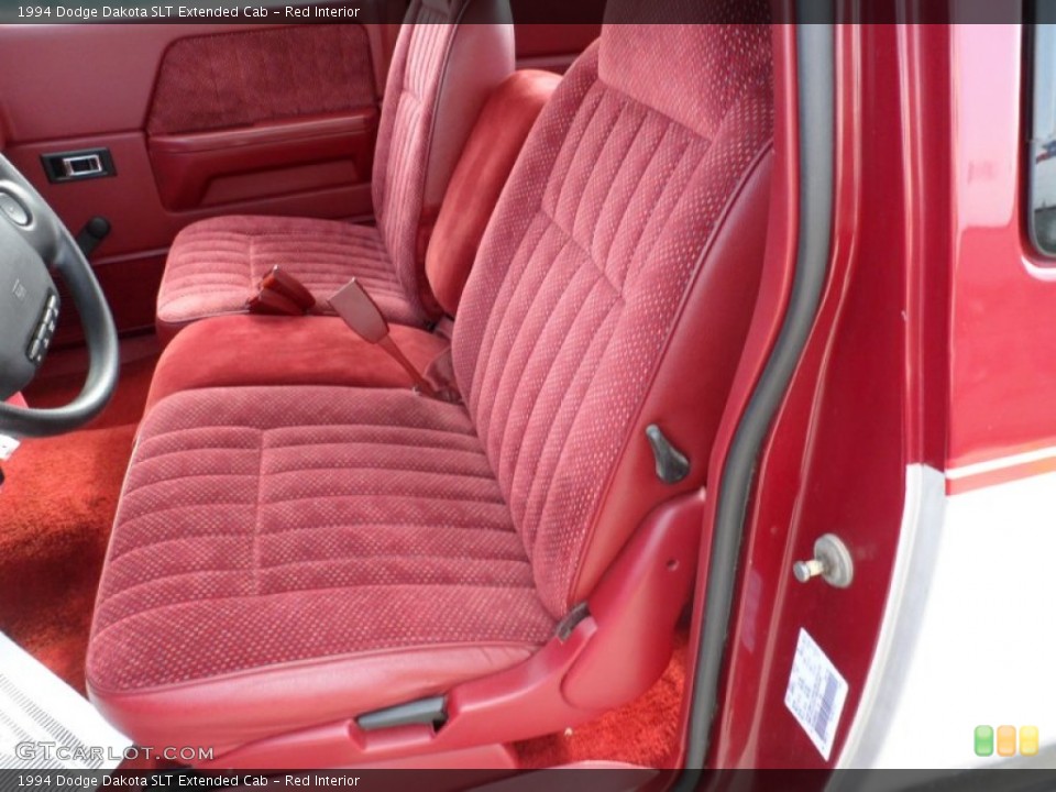 Red Interior Photo for the 1994 Dodge Dakota SLT Extended Cab #54205317
