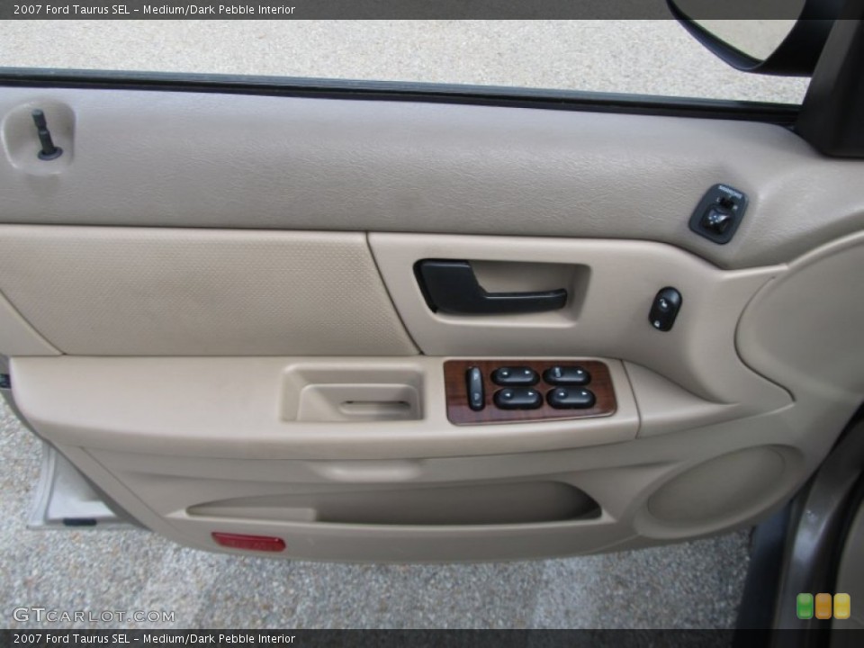 Medium/Dark Pebble Interior Door Panel for the 2007 Ford Taurus SEL #54205587