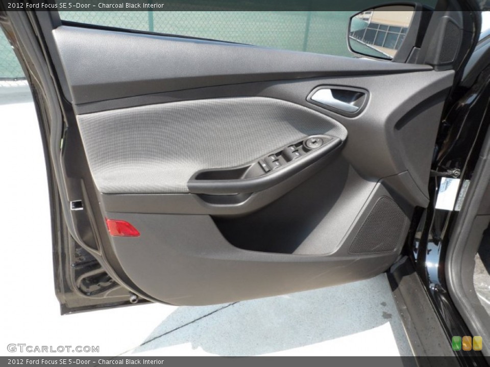 Charcoal Black Interior Door Panel for the 2012 Ford Focus SE 5-Door #54207522