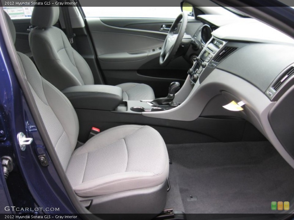 Gray Interior Photo for the 2012 Hyundai Sonata GLS #54212139