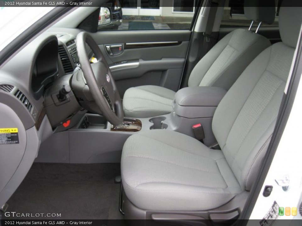 Gray Interior Photo for the 2012 Hyundai Santa Fe GLS AWD #54212332