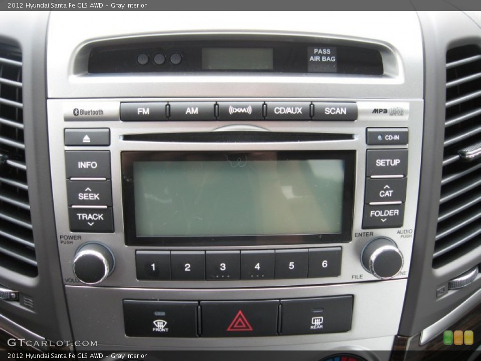 Gray Interior Audio System for the 2012 Hyundai Santa Fe GLS AWD #54212427