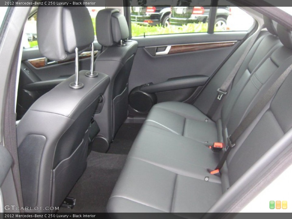 Black Interior Photo for the 2012 Mercedes-Benz C 250 Luxury #54213043