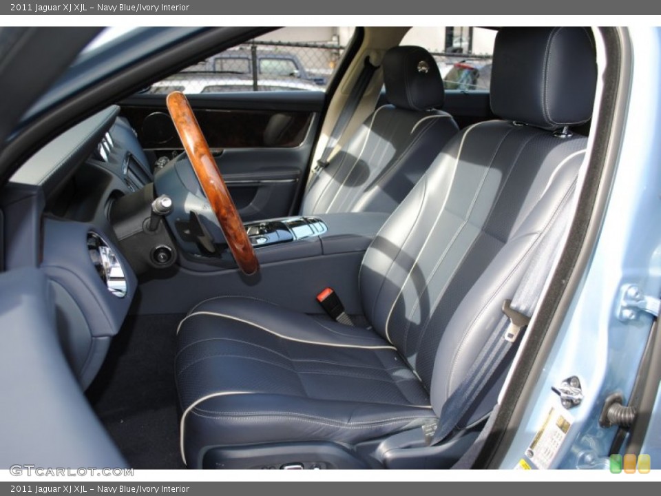 Navy Blue/Ivory Interior Photo for the 2011 Jaguar XJ XJL #54234963