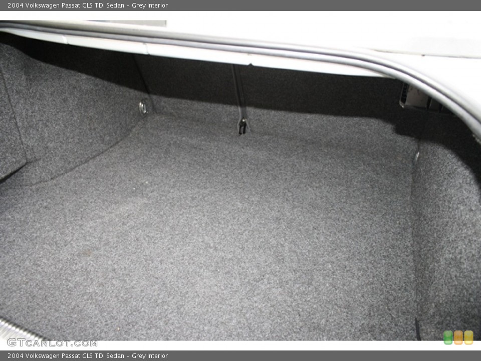 Grey Interior Trunk for the 2004 Volkswagen Passat GLS TDI Sedan #54240522