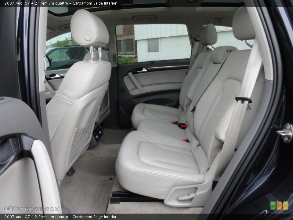 Cardamom Beige Interior Photo for the 2007 Audi Q7 4.2 Premium quattro #54246347