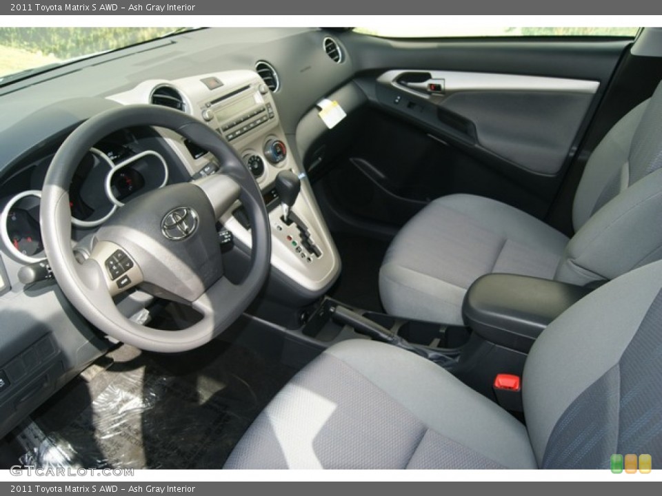 Ash Gray Interior Photo for the 2011 Toyota Matrix S AWD #54249950