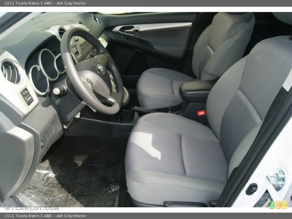 Ash Gray Interior Photo for the 2011 Toyota Matrix S AWD #54249956