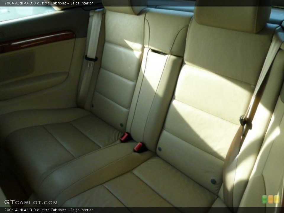 Beige Interior Photo for the 2004 Audi A4 3.0 quattro Cabriolet #54250178