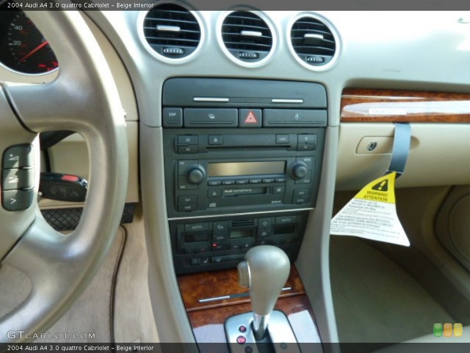 Beige Interior Controls for the 2004 Audi A4 3.0 quattro Cabriolet #54250214