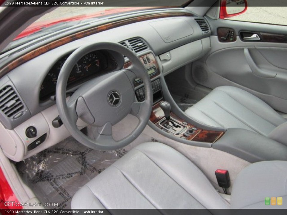 Ash Interior Photo for the 1999 Mercedes-Benz CLK 320 Convertible #54250373