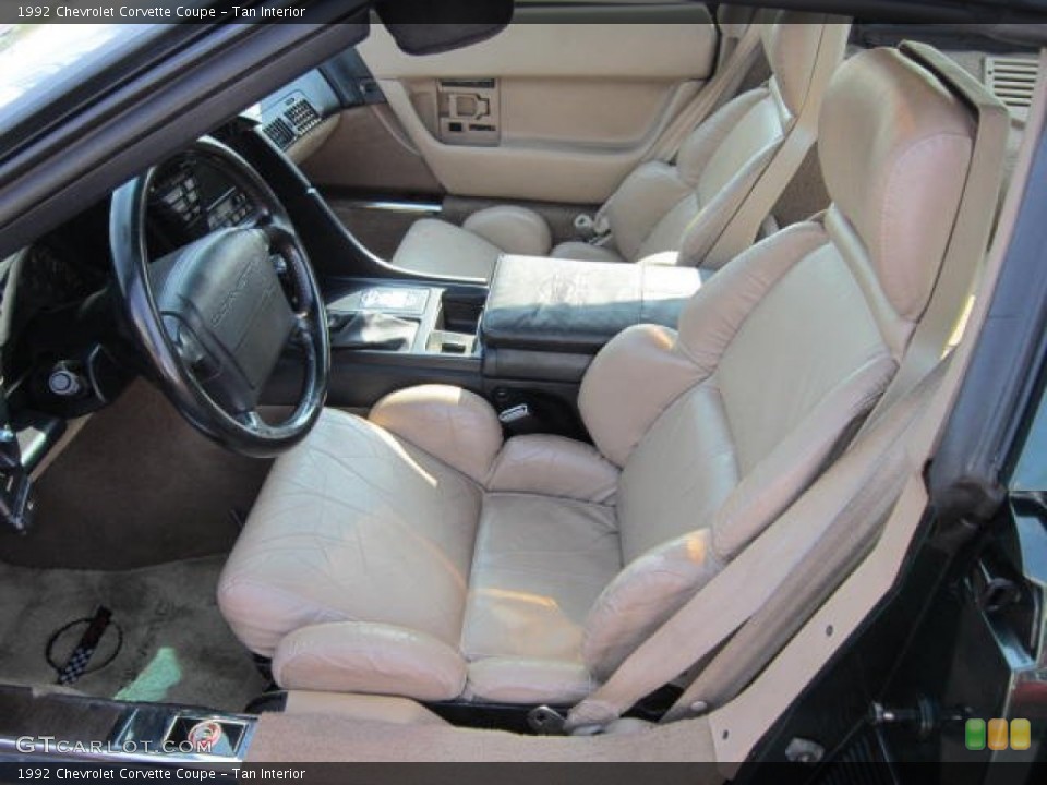 Tan Interior Photo for the 1992 Chevrolet Corvette Coupe #54251330