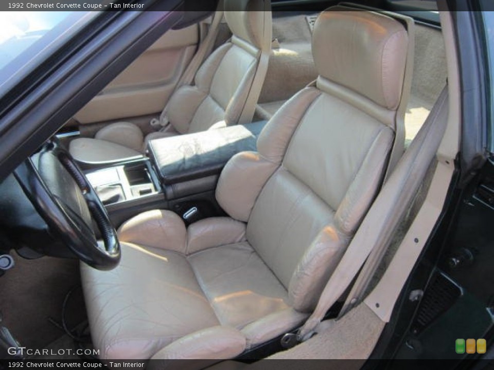 Tan Interior Photo for the 1992 Chevrolet Corvette Coupe #54251348