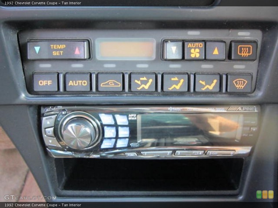 Tan Interior Controls for the 1992 Chevrolet Corvette Coupe #54251366