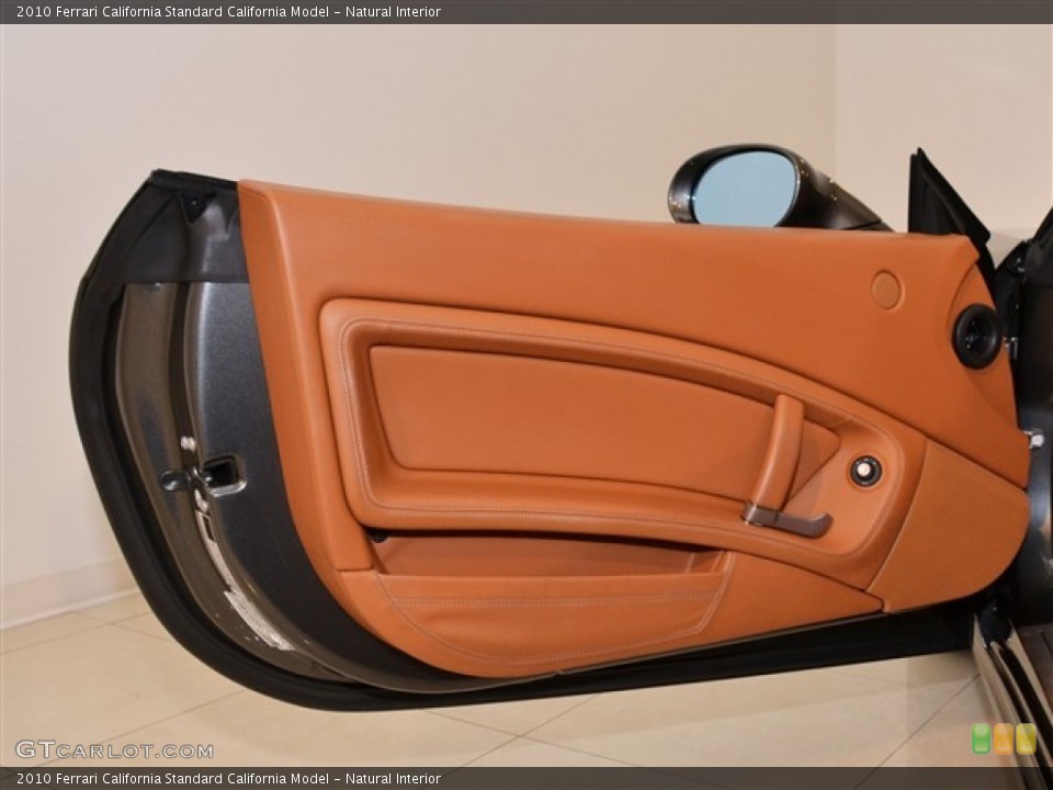 Natural Interior Door Panel for the 2010 Ferrari California  #54251708