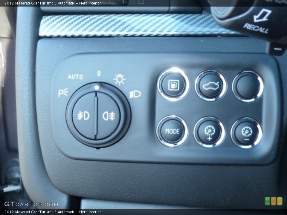 Nero Interior Controls for the 2012 Maserati GranTurismo S Automatic #54255203