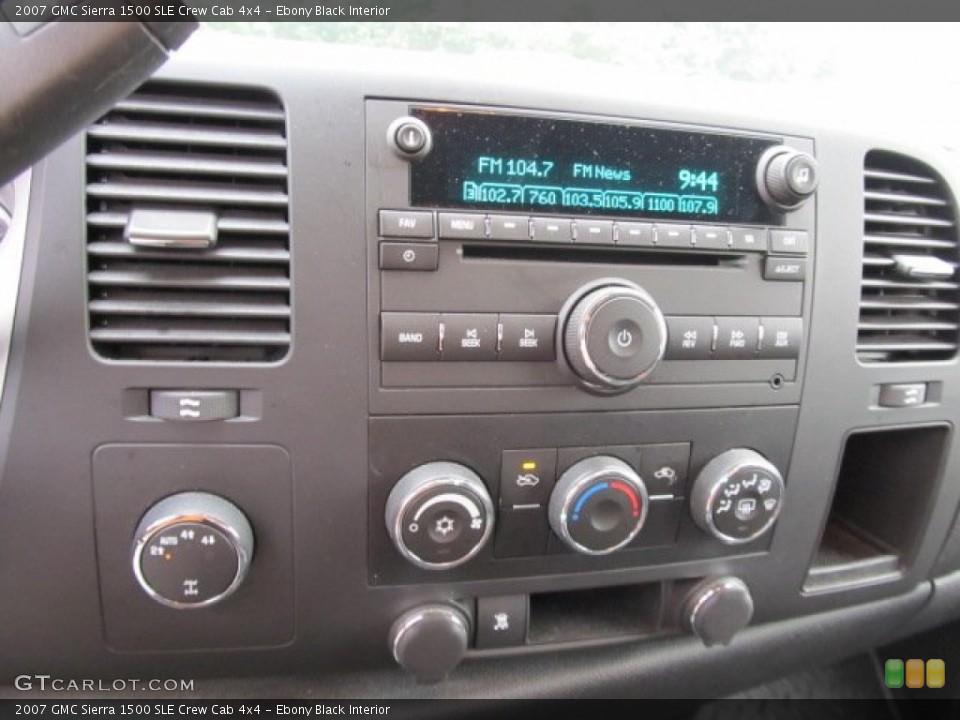 Ebony Black Interior Audio System for the 2007 GMC Sierra 1500 SLE Crew Cab 4x4 #54258074