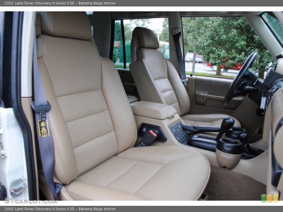 Bahama Beige Interior Photo for the 2002 Land Rover Discovery II Series II SD #54261932