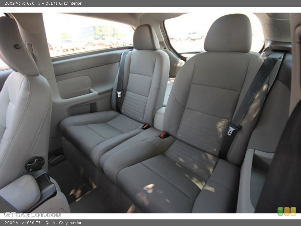 Quartz Gray Interior Photo for the 2009 Volvo C30 T5 #54265160