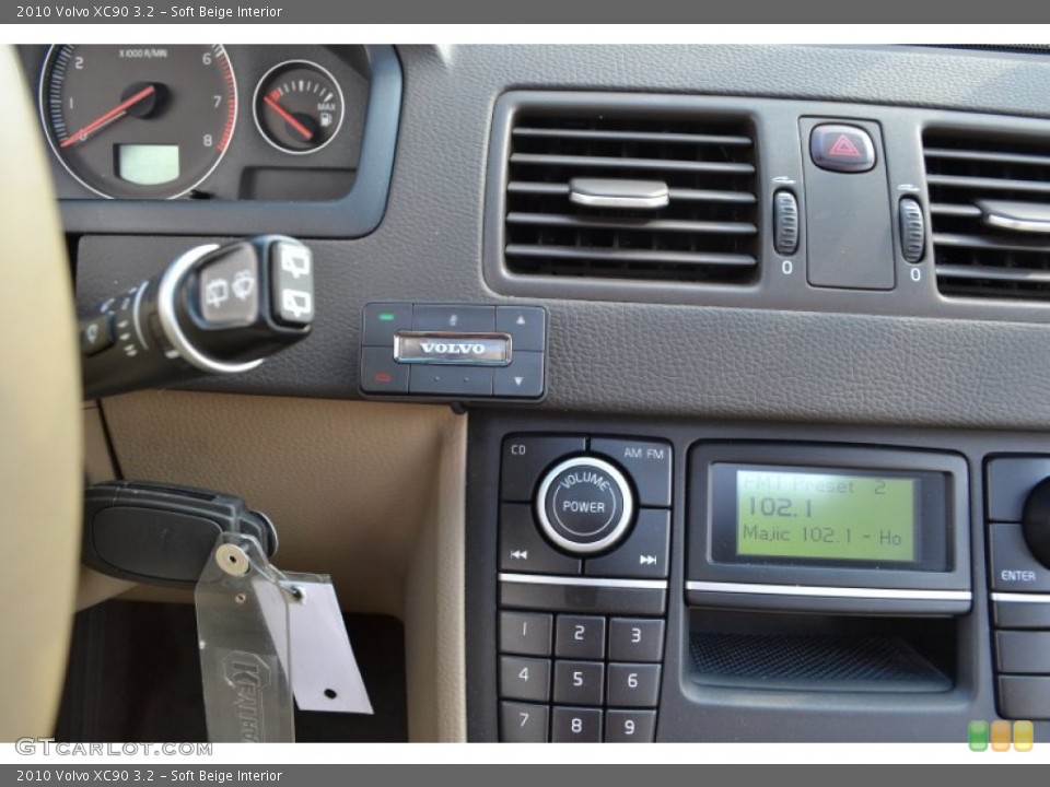 Soft Beige Interior Controls for the 2010 Volvo XC90 3.2 #54267549