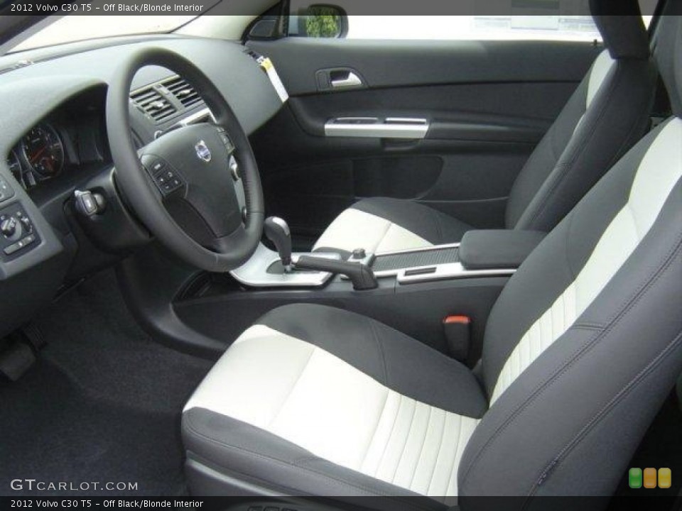 Off Black/Blonde Interior Photo for the 2012 Volvo C30 T5 #54268379