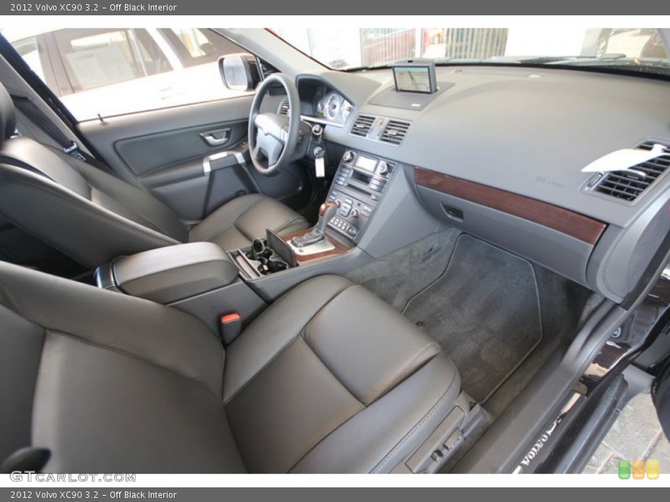 Off Black Interior Photo for the 2012 Volvo XC90 3.2 #54272435